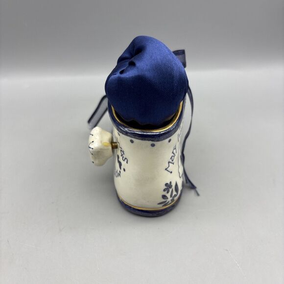 Mary Had A Little Lamb Porcelain Baby Shoe Music Box - Picture 4 of 8